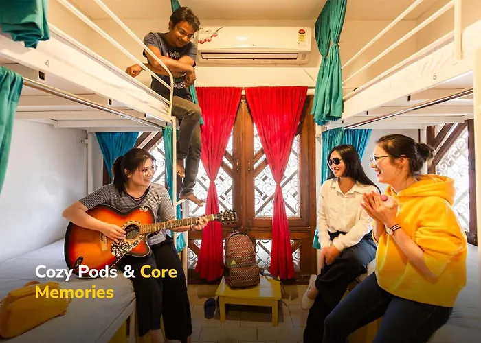 Gostops Lite Varanasi